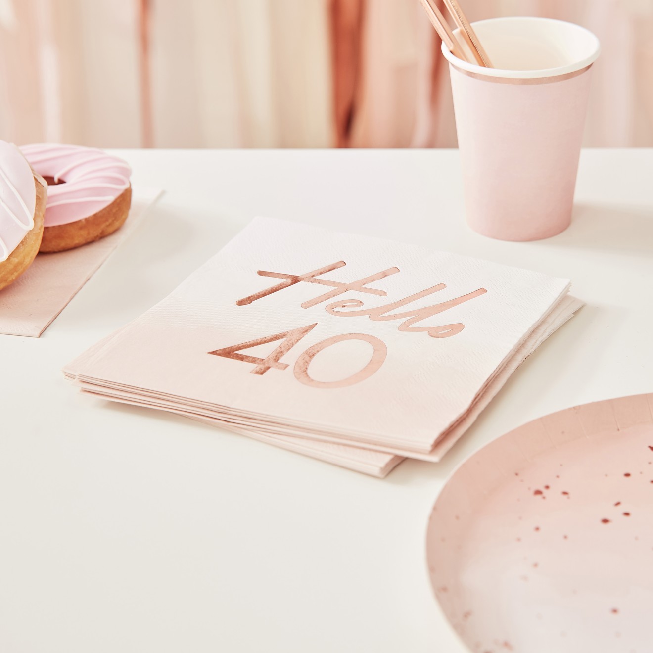 16 Rose Gold Foiled Watercolour Napkin - Hello 40